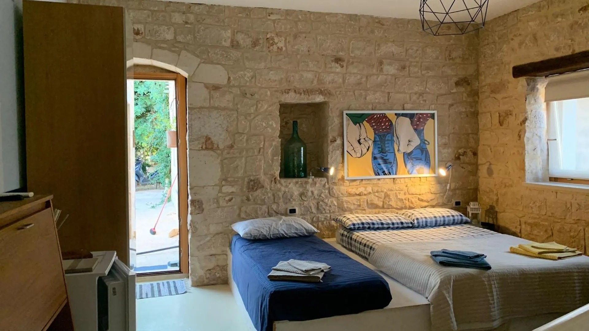 Richiami Di Sicilia Bed and Breakfast Μόντικα